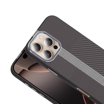 iPhone 16 Pro Max Kılıf M-safe Şarj Özellikli Karbon Fiber Görünümlü Zore Gros Kılıf