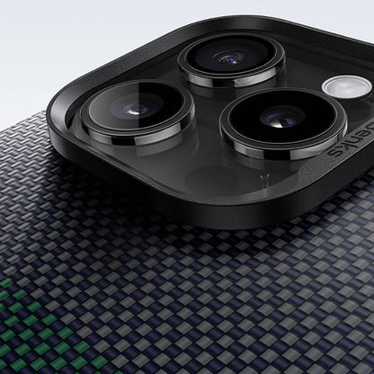 iPhone 16 Pro Max Kılıf M-safe Şarj Özellikli Karbon Fiber Tasarımlı Benks Aurora ArmorAir Kevlar Kılıf