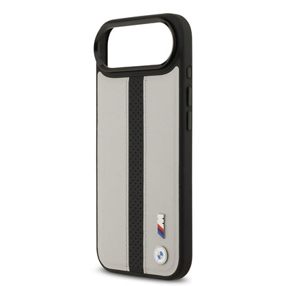 iPhone 17 Air Kılıf BMW Orijinal Lisanslı M-safe Şarj Özellikli Deri Arka Yüzey Metal Logolu Delikli Şerit Tasarımlı Kılıf