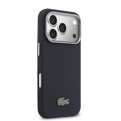 iPhone 17 Pro Kılıf Lacoste Orijinal Lisanslı M-Safe Şarj Özellikli PVC Yarı Pike Desenli Arka Yüzey İkonik Timsah Dokuma Logolu Kılıf