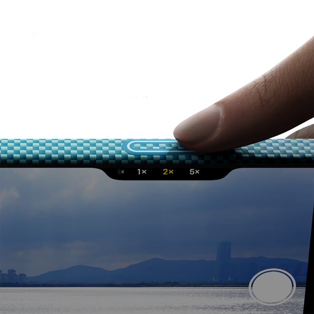 iPhone 17 Pro Kılıf M-safe Şarj Özellikli Aramid Karbon Fiber Pitaka Glints of Gold Ultra Slim Serisi Kılıf
