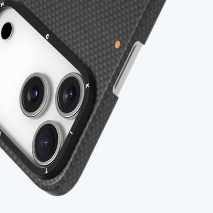 iPhone 17 Pro Kılıf M-safe Şarj Özellikli Aramid Fiber Youngkit 1500D Extreme Wing Titanyum-Gold Serisi Kılıf