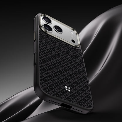 iPhone 17 Pro Kılıf M-Safe Şarj Özellikli Benks ArmorPro ArmorGrid Serisi Kevlar Kılıf