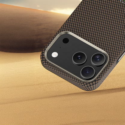 iPhone 17 Pro Kılıf M-safe Şarj Özellikli Karbon Fiber Tasarımlı Benks Prestige ArmorPro Kevlar Kılıf