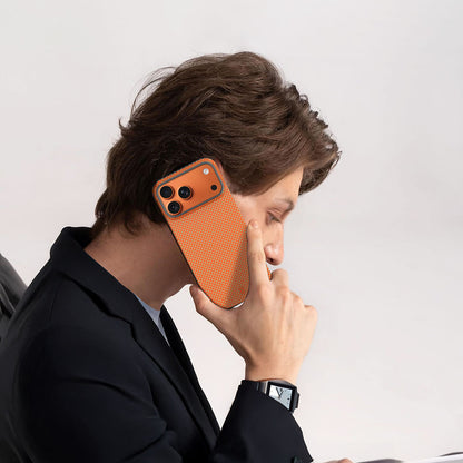 iPhone 17 Pro Kılıf M-safe Şarj Özellikli Wiwu DCC-208 Aramid Armor Kılıf