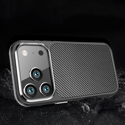 iPhone 17 Pro Kılıf Mat Transparan Karbon Fiber Görünümlü Wlons Marin Kılıf