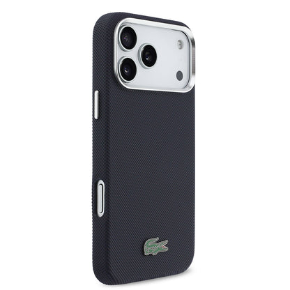 iPhone 17 Pro Max Kılıf Lacoste Orijinal Lisanslı M-Safe Şarj Özellikli PVC Pike Desenli Arka Yüzey İkonik Timsah Dokuma Logolu Kılıf
