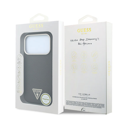 iPhone 18 Pro Kılıf Guess Orijinal Lisanslı M-safe Şarj Özellikli PU Metal Üçgen Logolu Karbon Fiber Kevlar Kılıf