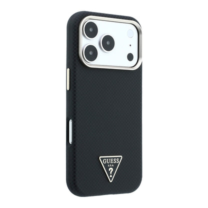 iPhone 18 Pro Kılıf Guess Orijinal Lisanslı M-safe Şarj Özellikli PU Metal Üçgen Logolu Karbon Fiber Kevlar Kılıf