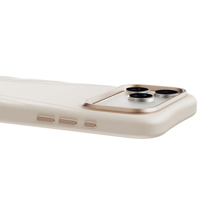 iPhone 18 Pro Kılıf M-Safe Şarj Özellikli Çizgili Logolu Udemos Freedom Serisi Kılıf