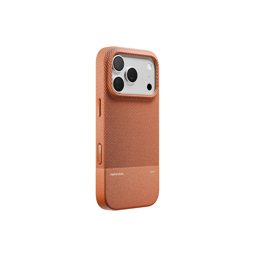 iPhone 18 Pro Kılıf M-safe Şarj Özellikli Deri Dokulu Native Union RE Classic Serisi Kılıf