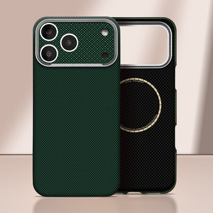 iPhone 18 Pro Kılıf M-Safe Şarj Özellikli Zore Paris Zerre Sert PC Kılıf