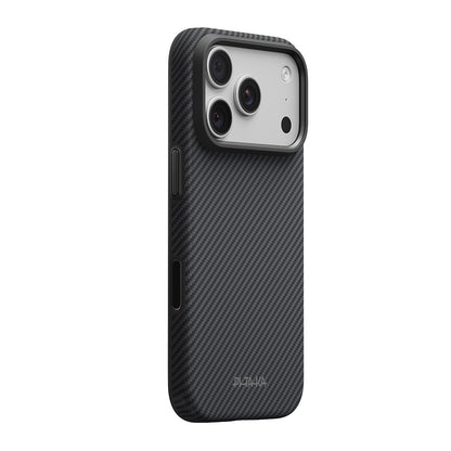 iPhone 18 Pro Max Kılıf M-safe Şarj Özellikli Aramid Karbon Fiber Pitaka Military-Grade Classic Serisi New Logo Black-Grey Twill Kılıf