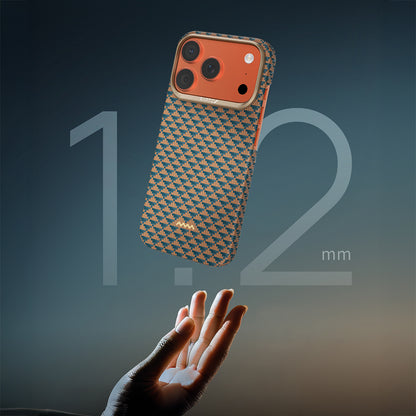 iPhone 18 Pro Max Kılıf M-safe Şarj Özellikli Raptic Aramid Skin Origin Serisi Karbon Kılıf