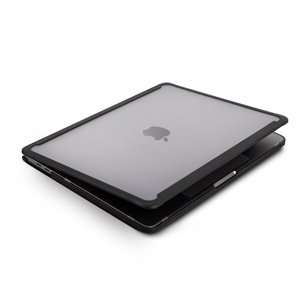 Macbook 14.2 2021 A2442 SkinArma Henko Klipsli Kurulum Özellikli Kılıf
