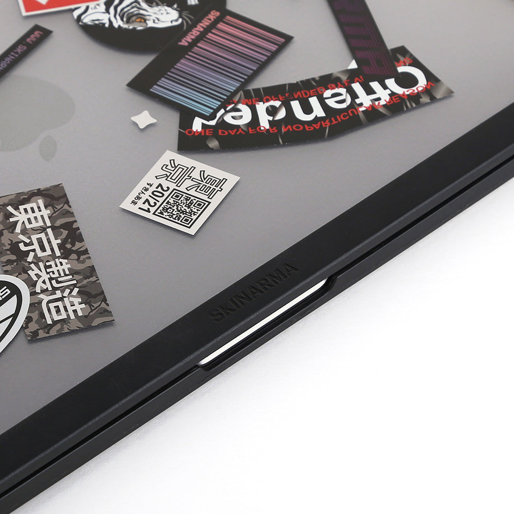 Macbook Pro 14.2 2023 A2779 SkinArma Henko Klipsli Kurulum Özellikli Kılıf