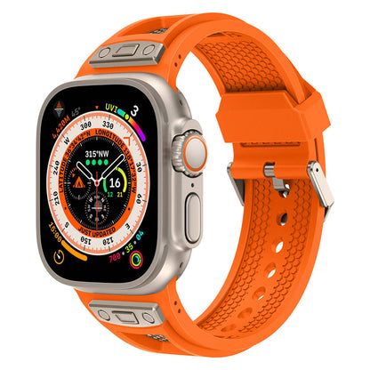 Watch Ultra 49mm Zore KRD-117 Hava Alabilen Delikli Metal Süslemeli Desenli Silikon Kordon