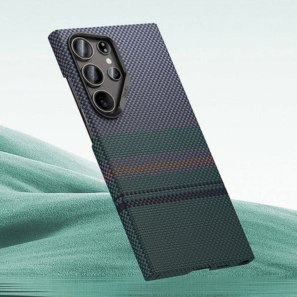 Galaxy S24 Ultra Kılıf M-safe Şarj Özellikli Karbon Fiber Tasarımlı Benks Aurora ArmorAir Kevlar Kılıf