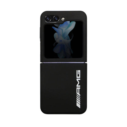 Galaxy Z Flip 5 Kılıf AMG M-safe Şarj Özellikli Büyük Logo Dizayn Orijinal Lisanslı Kılıf