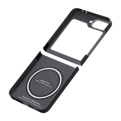 Galaxy Z Flip 6 Kılıf M-safe Şarj Özellikli 600D Aramid Fiber Pitaka Ultra-Slim Classic Serisi Black-Grey Twill Kılıf