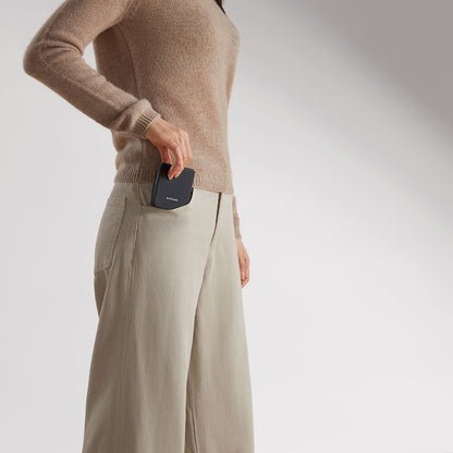 Galaxy Z Flip 6 Kılıf M-safe Şarj Özellikli 600D Aramid Fiber Pitaka Ultra-Slim Classic Serisi Black-Grey Twill Kılıf