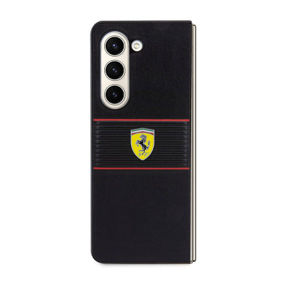 Galaxy Z Fold 5 Kılıf Ferrari Orijinal Lisanslı PU Deri Metal Logolu Multi Çizgili Kılıf
