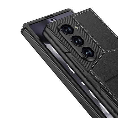Galaxy Z Fold 6 Kılıf Karbon Fiber Deri Kartlıklı Zore Kıpta Dik Açılan Kartlıklı Kılıf