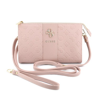 Guess Orijinal Lisanslı Peony ve 4G Desenli Şerit Detaylı Metal Logolu Omuz Askılı El Çantası