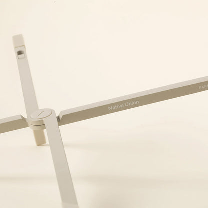 Native Union Ultra İnce Katlanabilen Alüminyum Dizüstü Laptop Standı