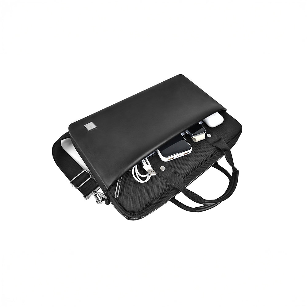 Wiwu Hali Serisi 1680D Su Geçirmez Polyester Kumaş Çapraz Vücut Askılı 14 inç Laptop Çantası